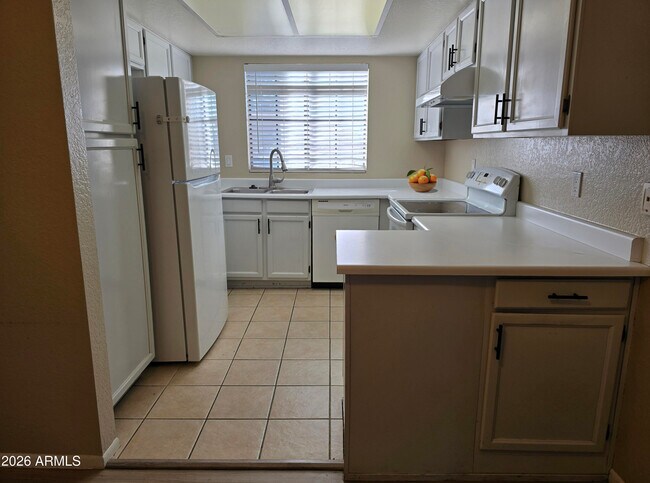 Photo - 839 S Westwood Unit 191