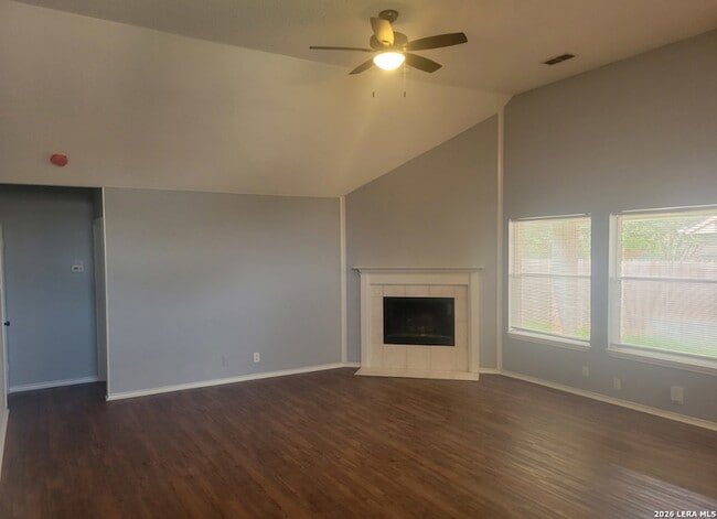 9310 Bowen Dr
