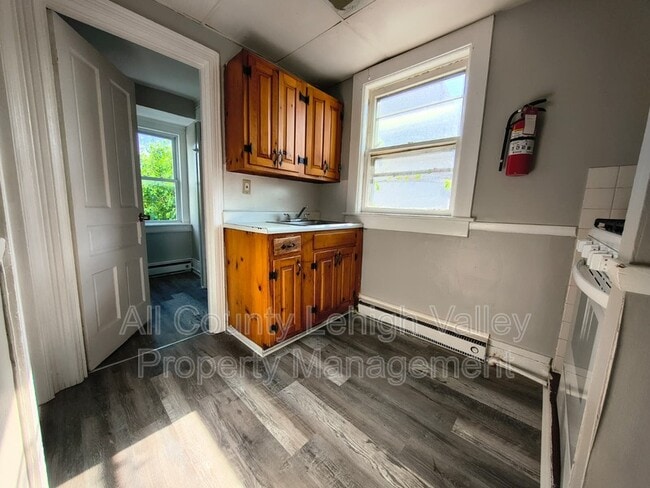 Photo - 1301 Washington St