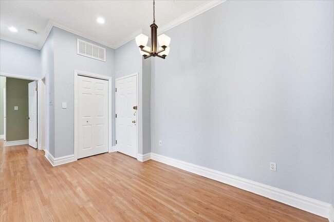 Photo - 818 Jefferson St Unit 3B