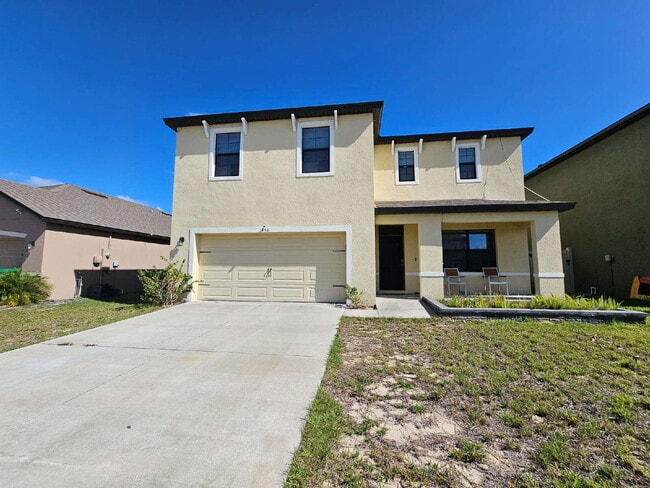 Building Photo - Large 2 story Cocoa home