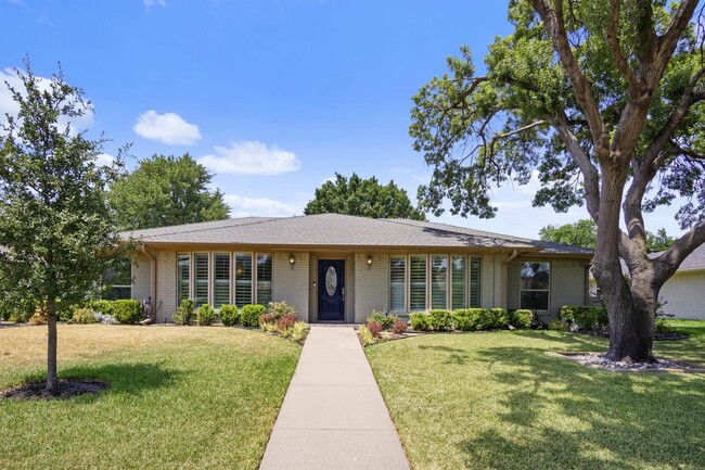 Stylishly remodeled Plano home with dazzli... - Stylishly remodeled Plano home with dazzli...