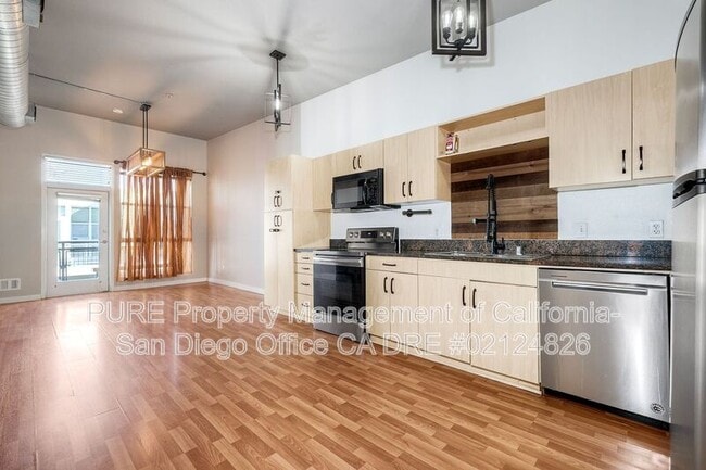 Photo - 777 Sixth Ave