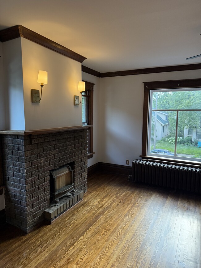 Photo - 3837 Garfield Ave Unit 3837