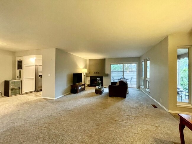 Photo - 2 Bed 2 Bath Corner Condo~Cedar Mill w/ Br...