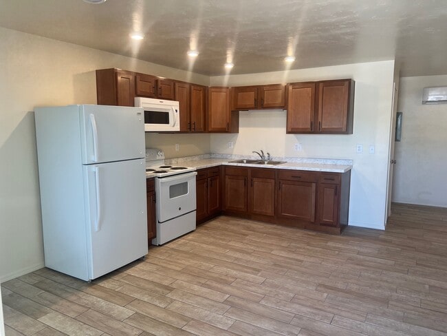 cocina - 1001 Elledge Dr