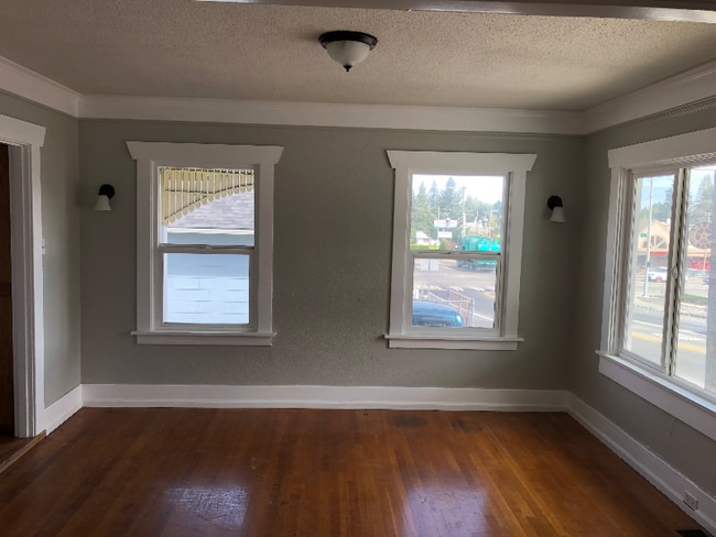 Photo - 614 S Stevens St