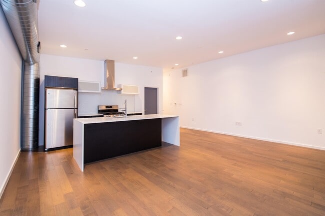 Photo - 1444 N 7th St Unit 2