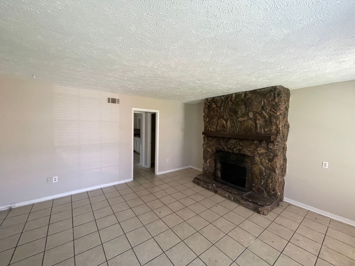 Photo - 5731 Horton Ave Apartment Unit A