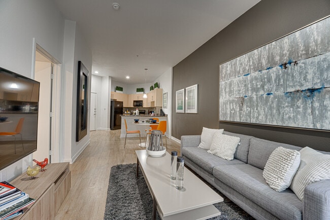 Photo - The Montrose