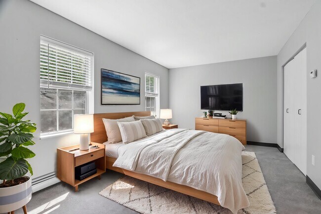 Photo - Eastgate Apartments