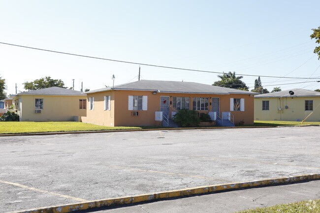 Flamingo Gardens - Flamingo Gardens