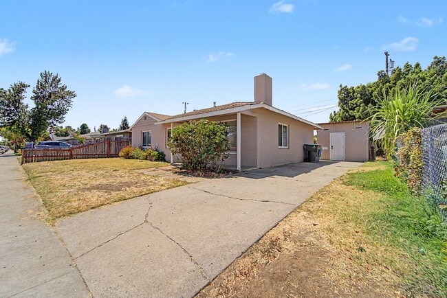 Photo - 1258 Rosemary Ln