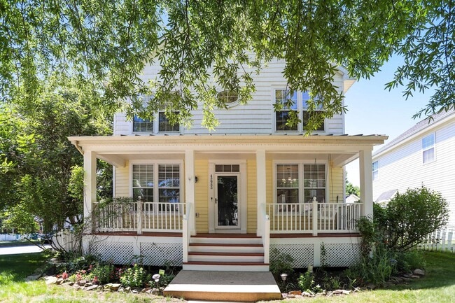 Photo - 42985 Chesterton St