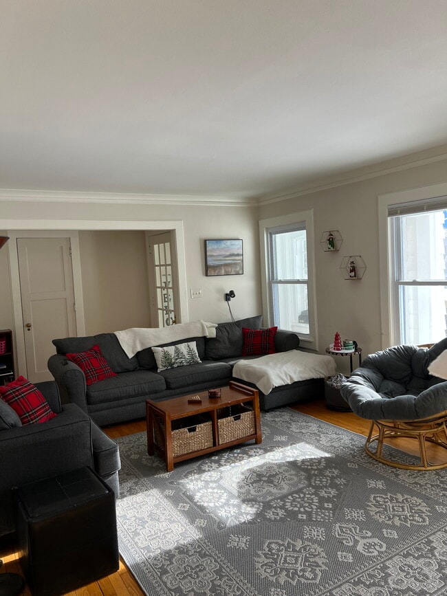 Photo - 6826 W Wisconsin Ave Unit Lower