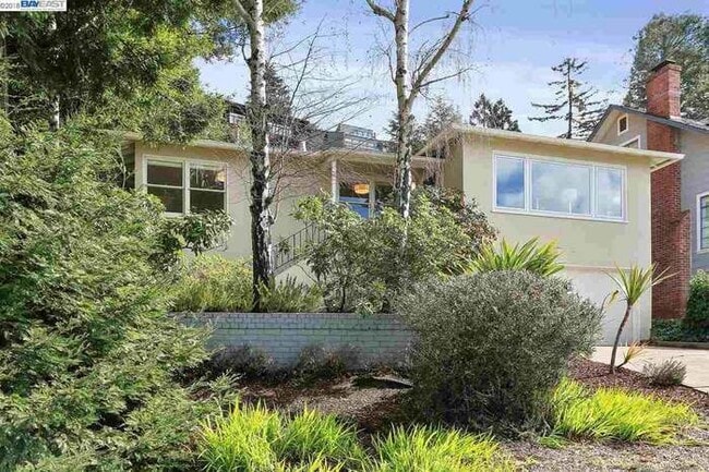 Photo - 1269 Grizzly Peak Blvd House
