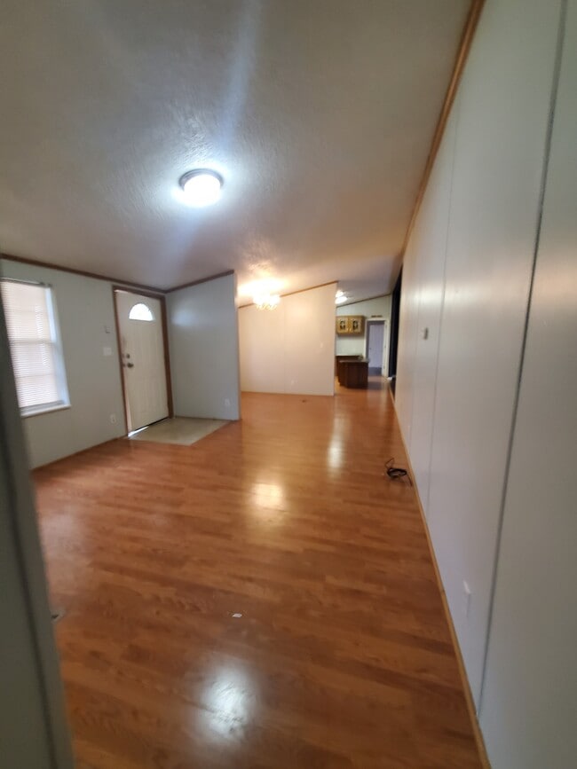 Photo - 168 Schroyers Ln
