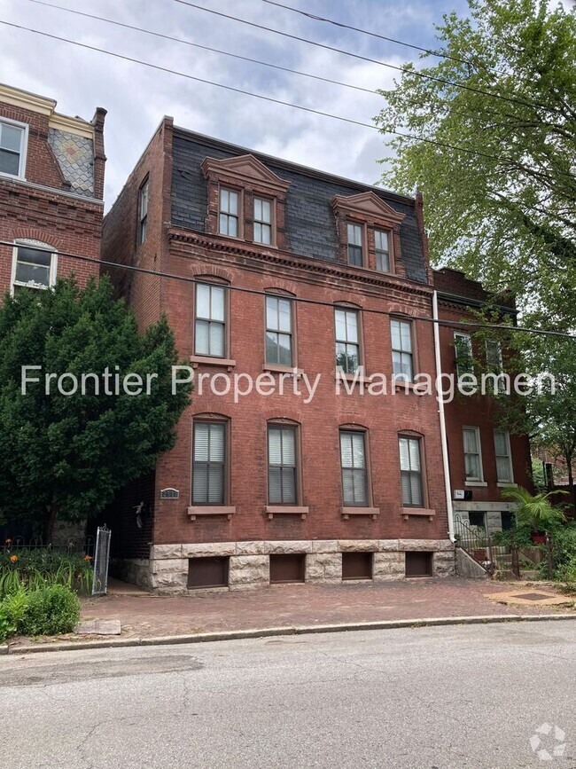 Building Photo - 2511 S 9th St Unit 2511 S 9th St. - B Rental