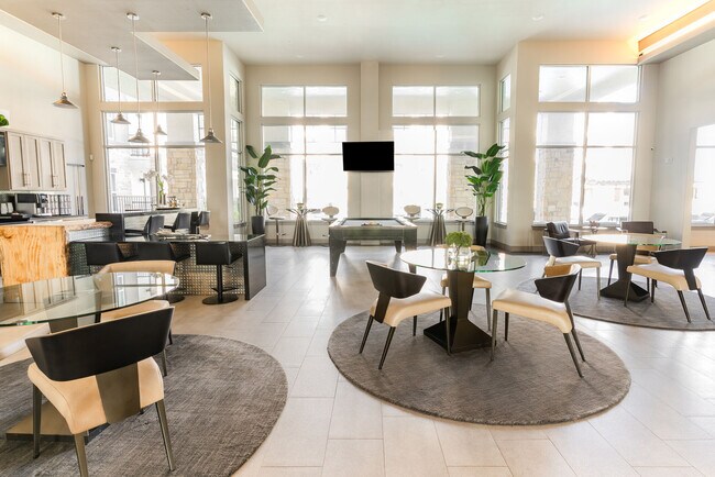 Radius West