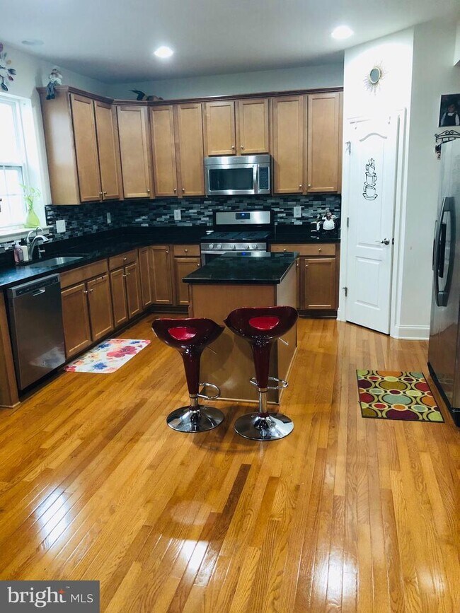 42256 Castle Ridge Square Townhome Townhome Rental in Ashburn VA