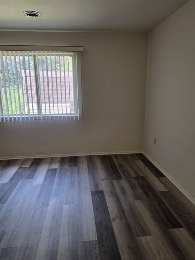 Photo - Ranch in Bear/Newark Area