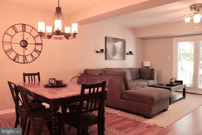 Photo - 1153 Golden Pond Ct