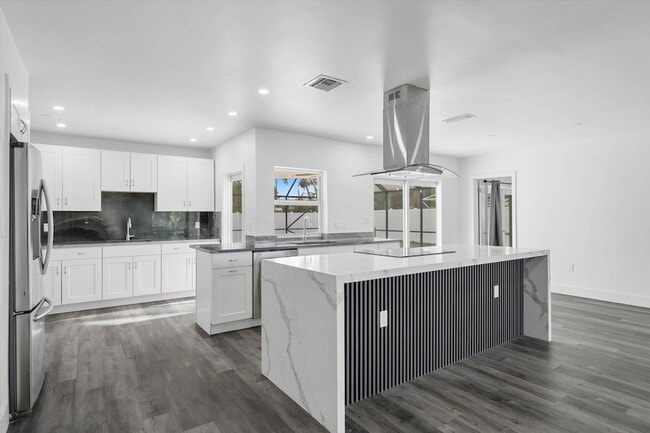 1650 NW 9th St