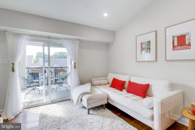 Photo - 3315 Wyndham Cir Unidad 4228