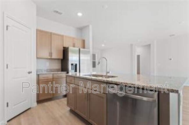 Photo - 2122 NW 11th St House