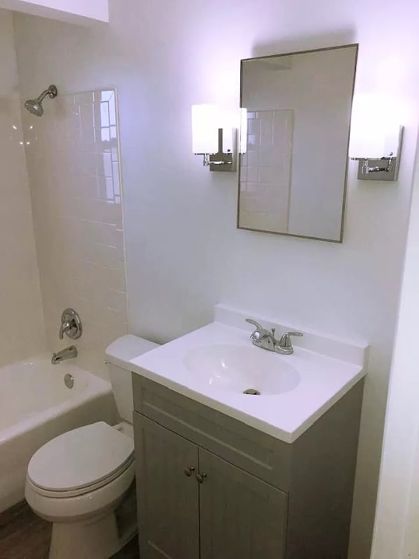 Photo - 1747 Portage Trail Unit 4