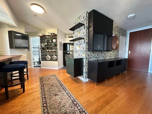 Photo - 300 Riverfront Dr Unit C