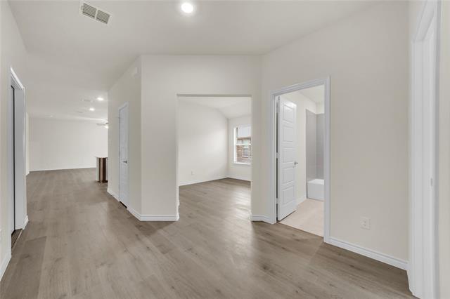 Photo - 2044 Hearn Dr