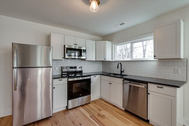 Photo - 1627 Mars Aly Unidad 1