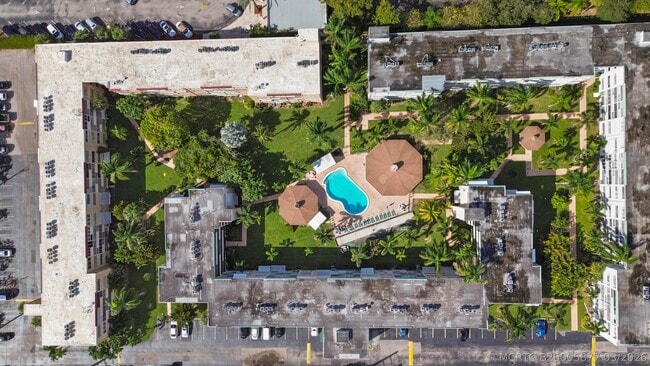 Photo - 1333 E Hallandale Beach Blvd Unit 409