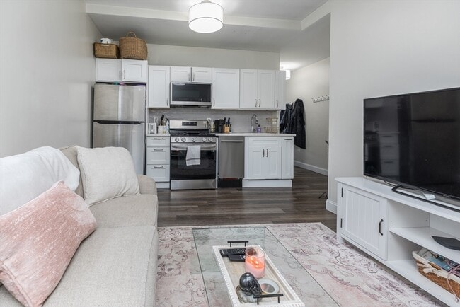 Photo - 100 H St Unidad 3