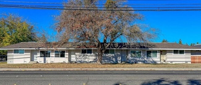 Building Photo - 817 E Bellevue Rd Unit NA