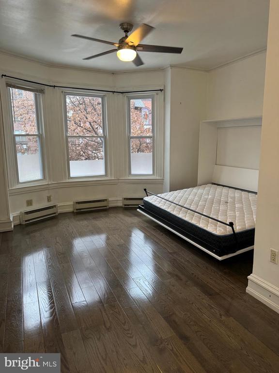 Photo - 251 S Melville St