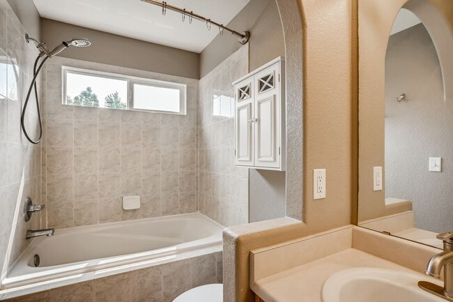 Photo - Gorgeous light and bright home in desirable Hearth neighborhood