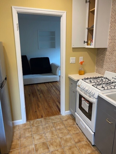 Photo - 501 S Church Ln