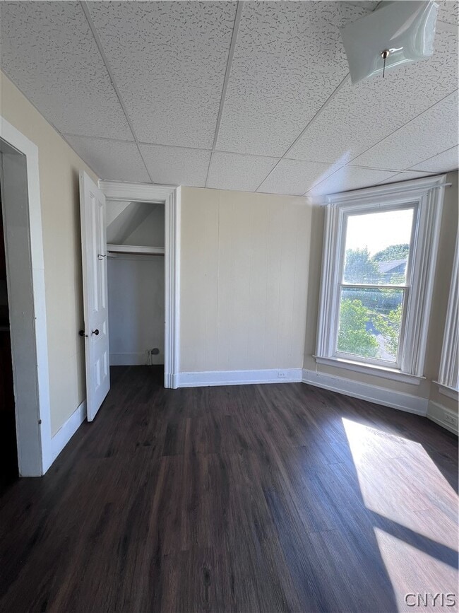 Photo - 146 E 2nd St