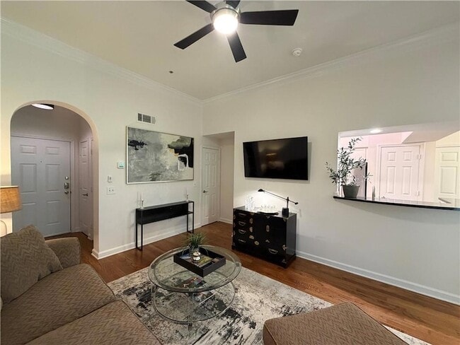 Photo - 3777 Peachtree Rd NE Unidad 1234
