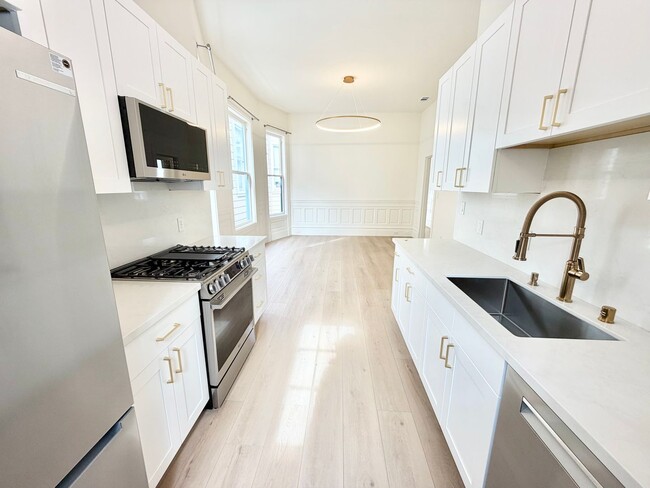 Building Photo - 937-941-941 Hayes St Unit 937 Hayes St