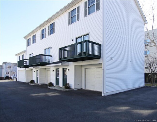 Photo - 14 Dora St Condo Unit 2