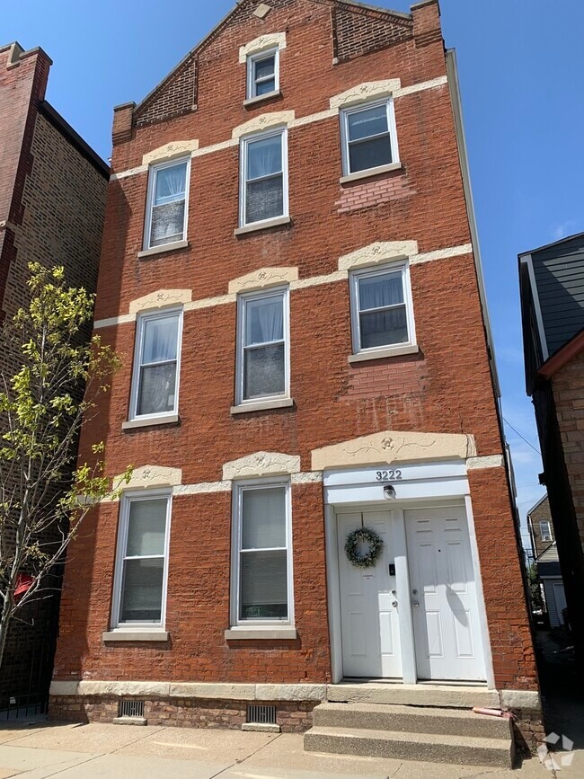 Building Photo - 3222 S Aberdeen St Rental