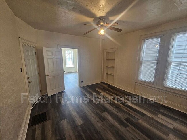 Photo - 569 W Philadelphia St