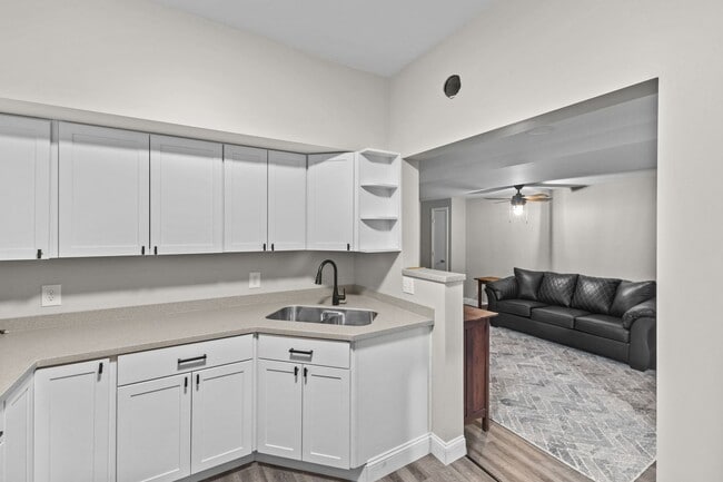 Photo - 128 Grand Ave Unit 128 Grand Ave #3