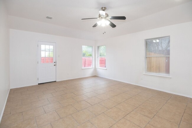 Photo - Nestled in Round Rock neighborhood.