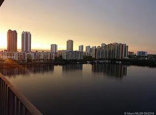 Photo - 290 174th St St Unit 1207