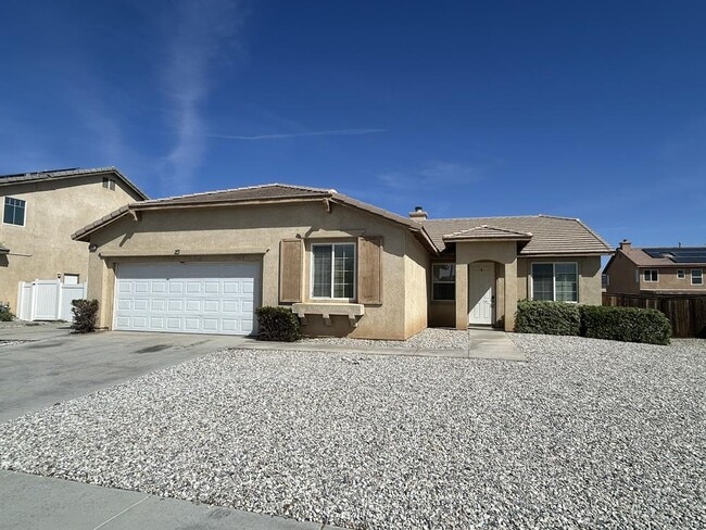 Building Photo - 12982 Dos Palmas Rd