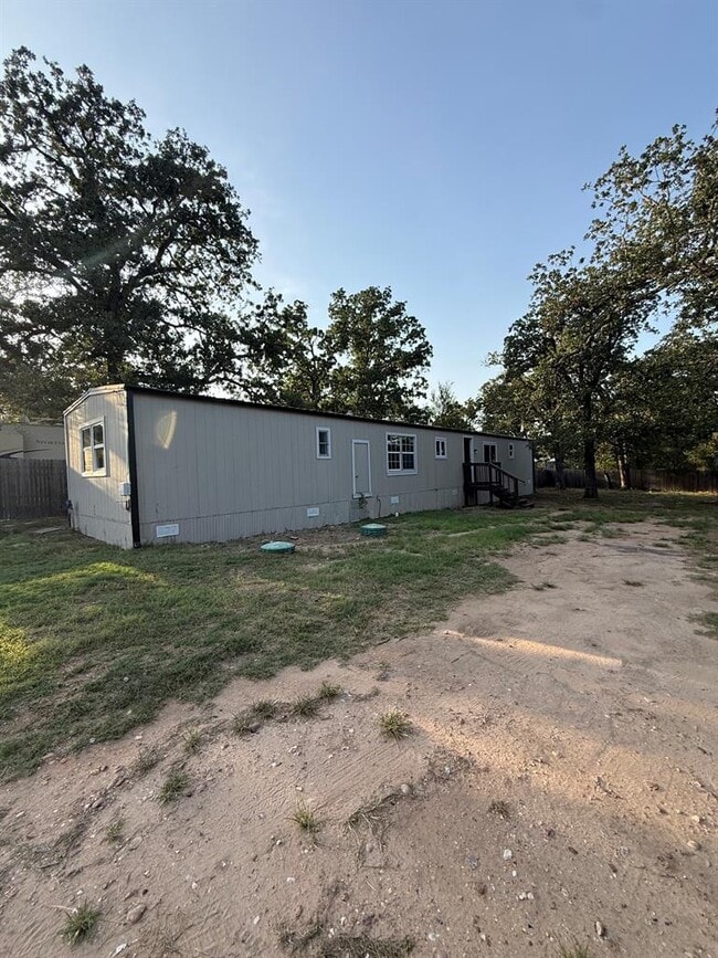 Building Photo - 20604 Delorio St